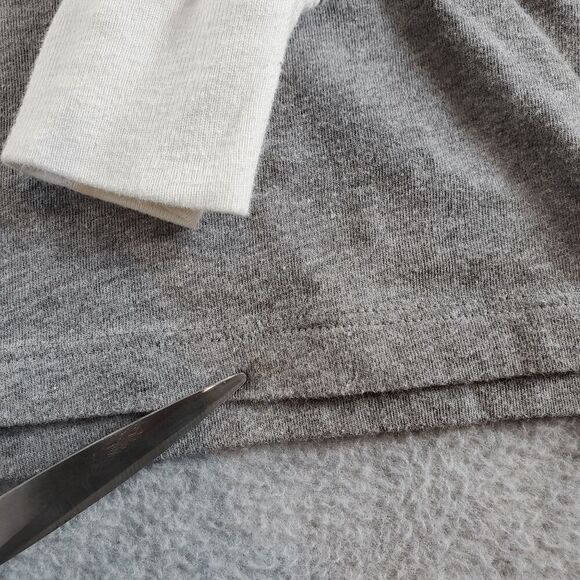 PINK Victoria's Secret Shirt Women XS Gray Nation Tee Long Sleeve Logo Crew Neck - Picture 2 of 10